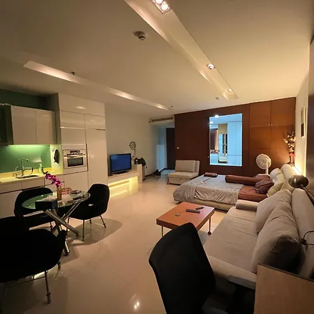 Ananya Beachfront Wongamat Paradise Pattaya Exterior photo